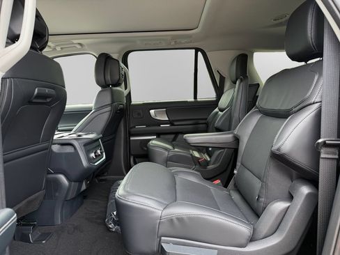 New 2027 Ford Expedition Max Platinum w/ Driver's Package RWD image 13