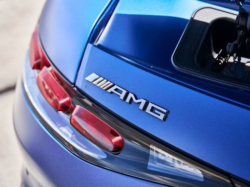 Used 2024 Mercedes-Benz AMG GT 63 image 16