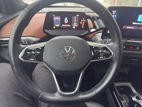 Used 2021 Volkswagen ID.4 Pro S image 10