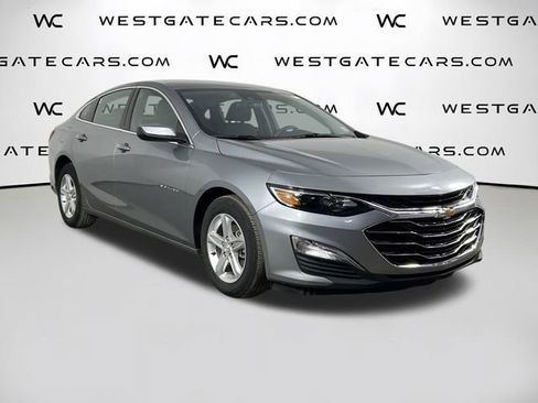 Used 2024 Chevrolet Malibu LS image 40