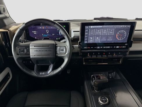 Used 2024 GMC Hummer EV 2X w/ Extreme Off-Road Package image 22