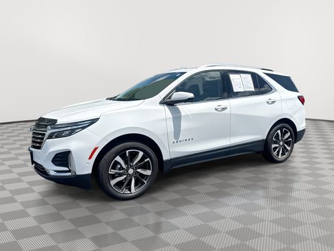 Certified 2022 Chevrolet Equinox Premier AWD/4WD image 1