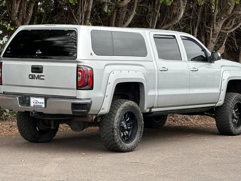 Used 2016 GMC Sierra 1500 SLT w/ SLT Premium Package AWD/4WD image 4