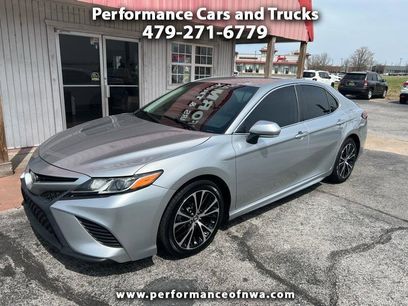 Used 2019 Toyota Camry SE w/ Convenience Package