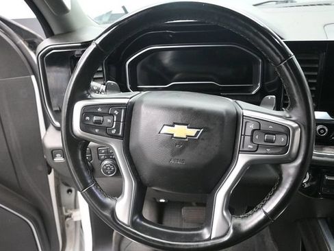 Used 2023 Chevrolet Silverado 1500 LTZ AWD/4WD image 16