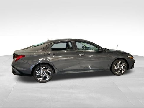 New 2026 Hyundai Elantra Limited w/ Cargo Package FWD image 3