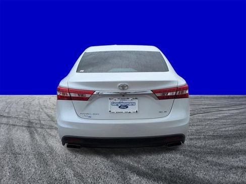 Used 2014 Toyota Avalon XLE Premium FWD image 5