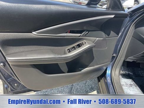 Used 2022 MAZDA CX-30 AWD 2.5 S image 17