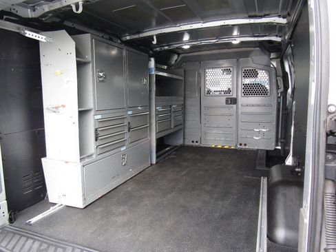 Used 2020 Ford Transit 250 250 3dr SWB Low Roof Cargo Van w/ Interior Upgrade Package image 19