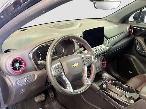 Used 2023 Chevrolet Blazer RS w/ Driver Confidence II Package image 9