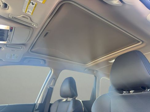 Used 2019 Subaru Forester Touring w/ Popular Package #3 image 9