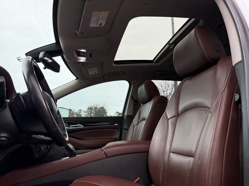 Used 2019 Buick Enclave Avenir w/ Avenir Technology Package image 24