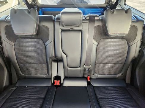 New 2025 Ford Bronco Raptor image 14