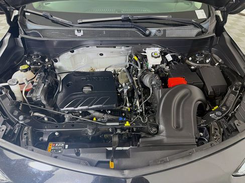 Used 2025 Buick Encore GX Preferred FWD image 30