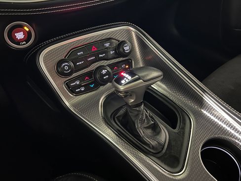 Used 2021 Dodge Challenger SRT Hellcat w/ Plus Package image 17