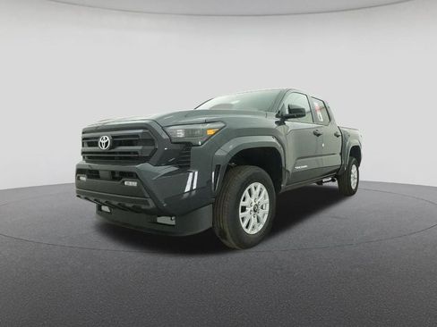 New 2025 Toyota Tacoma SR5 image 31