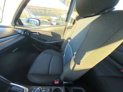 Used 2018 Toyota Yaris iA image 25