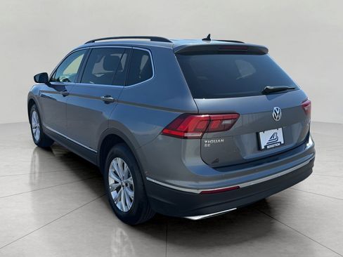 Used 2018 Volkswagen Tiguan SE w/ Panoramic Sunroof Package AWD/4WD image 5