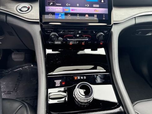 New 2025 Jeep Grand Cherokee L Limited image 22