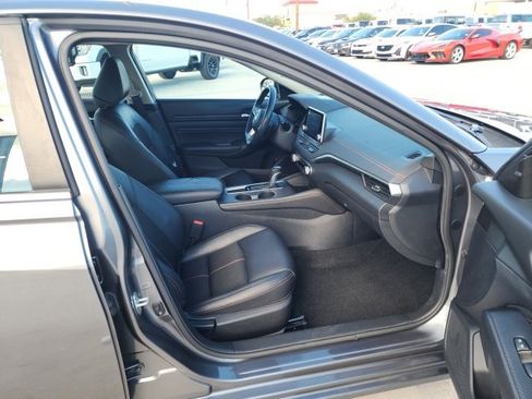 Used 2019 Nissan Altima 2.5 SR image 25