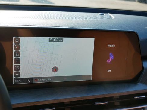 Used 2025 Kia Telluride EX X-Line image 18