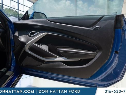 Used 2019 Chevrolet Camaro LT RWD image 21