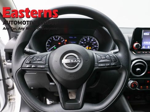 Used 2025 Nissan Sentra S FWD image 10