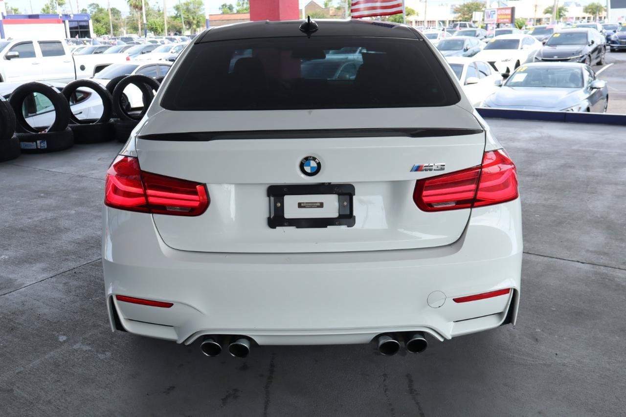 Used 2018 BMW M3 RWD image 8