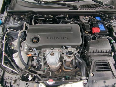 Used 2025 Honda Civic Sport image 29