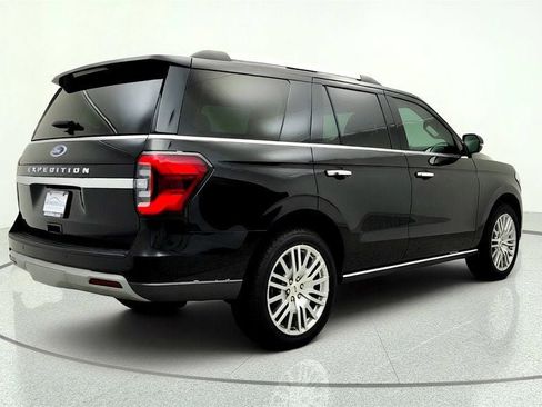 Used 2024 Ford Expedition Limited RWD image 5