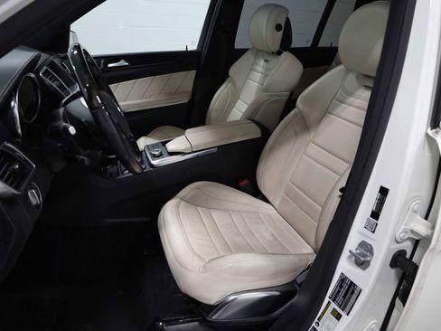 Used 2015 Mercedes-Benz GL 63 AMG 4MATIC image 5