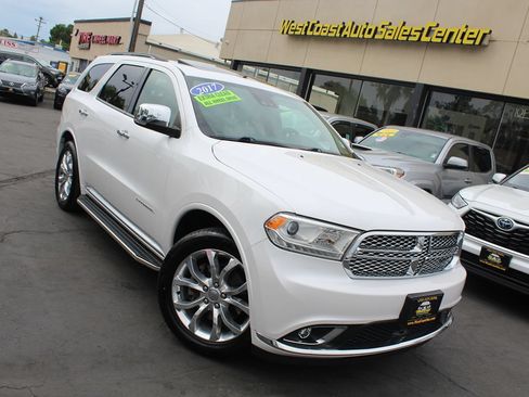 Used 2017 Dodge Durango Citadel w/ Premium Entertainment Group AWD/4WD image 39