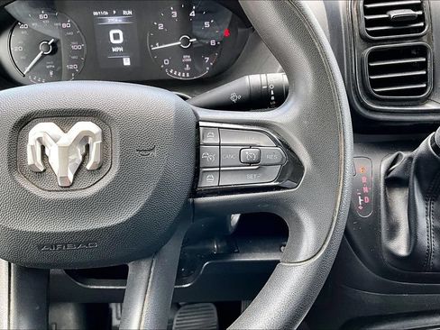 Used 2025 RAM ProMaster 3500 w/ Convenience Group FWD image 7
