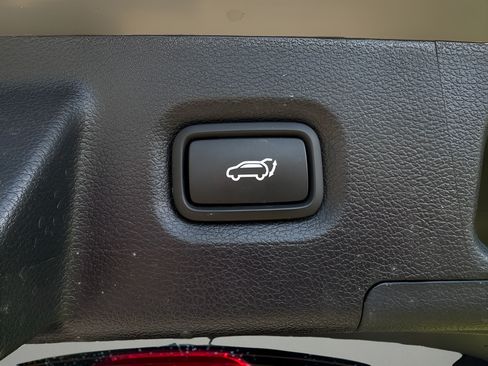 Certified 2023 Hyundai Santa Fe Calligraphy w/ Cargo Package AWD/4WD image 11