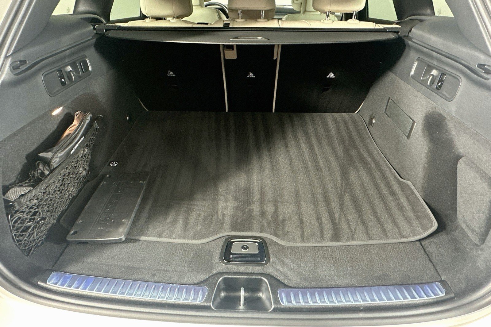 Used 2025 Mercedes-Benz GLC 300 image 21