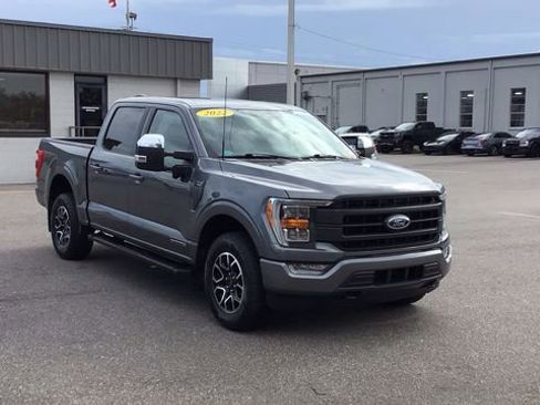 Certified 2022 Ford F150 Lariat w/ Max Trailer Tow Package image 4