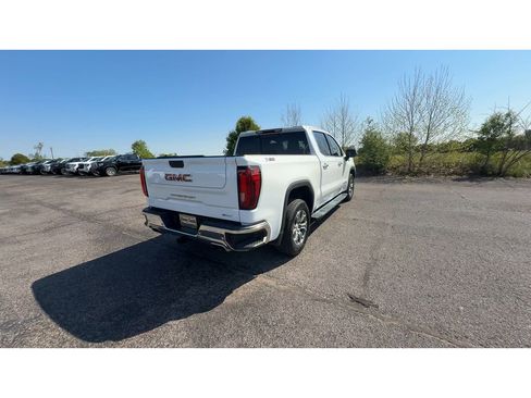 Certified 2022 GMC Sierra 1500 SLT w/ SLT Convenience Package image 9
