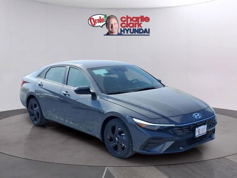 New 2026 Hyundai Elantra Sport FWD image 7