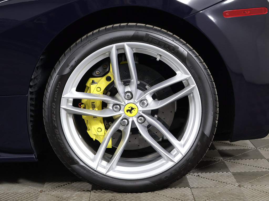 Used 2018 Ferrari 488 Spider RWD image 22