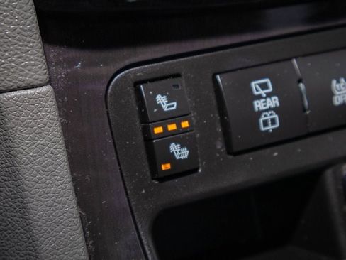 Used 2015 Buick Enclave Leather image 23