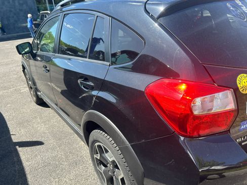 Used 2015 Subaru Crosstrek 2.0i Premium w/ Popular Package #1 AWD/4WD image 10