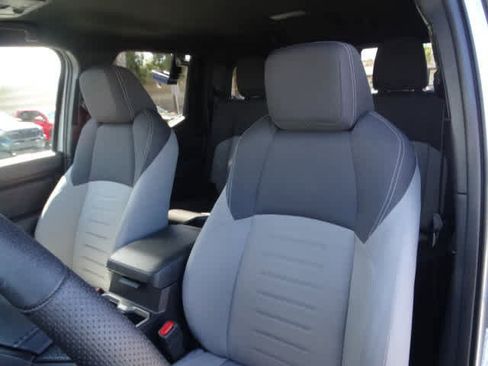 Used 2024 Toyota Tacoma TRD Sport image 19