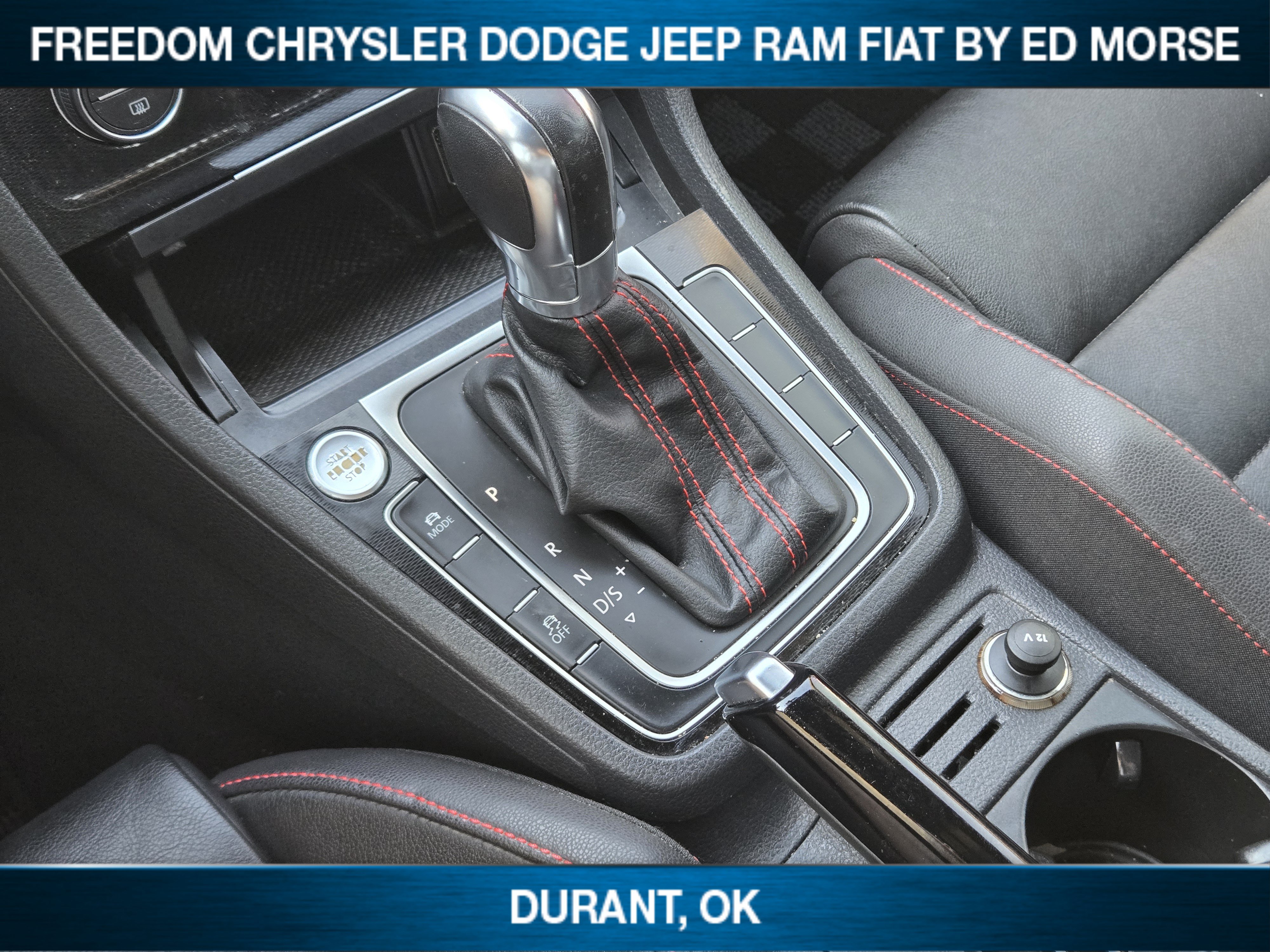 Used 2015 Volkswagen Golf 4-Door FWD image 15