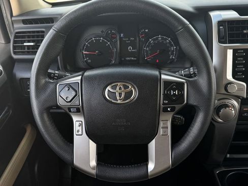 Used 2021 Toyota 4Runner SR5 Premium w/ Moonroof Package RWD image 13