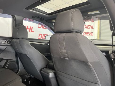 Used 2017 Honda Civic EX image 11