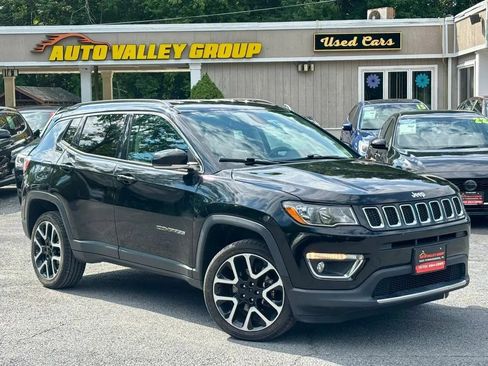 Used 2018 Jeep Compass Limited AWD/4WD image 1