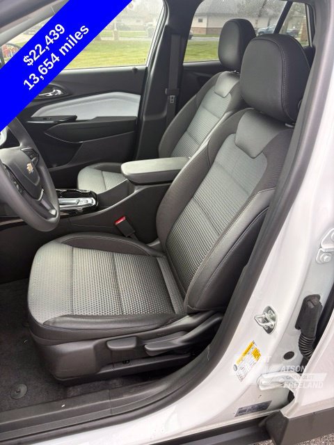Used 2026 Chevrolet Trax LT FWD image 14