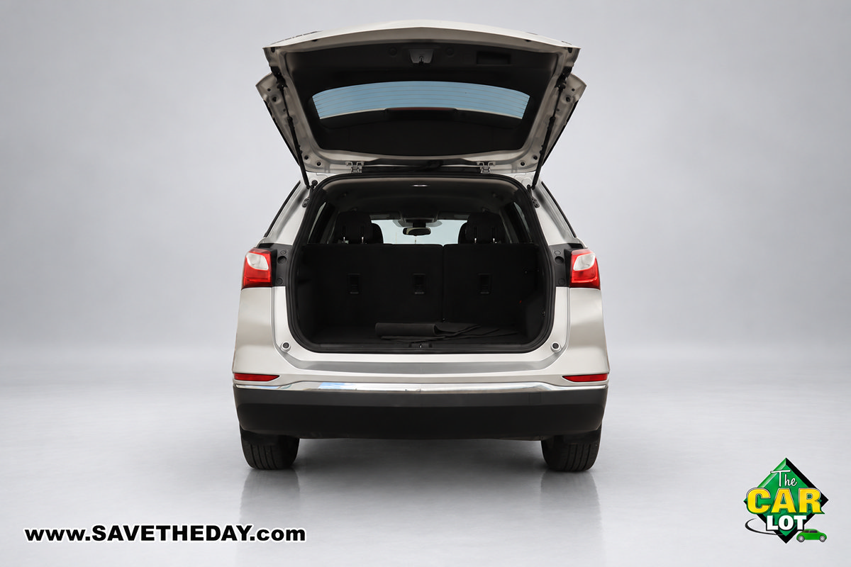 Used 2020 Chevrolet Equinox LT FWD image 12