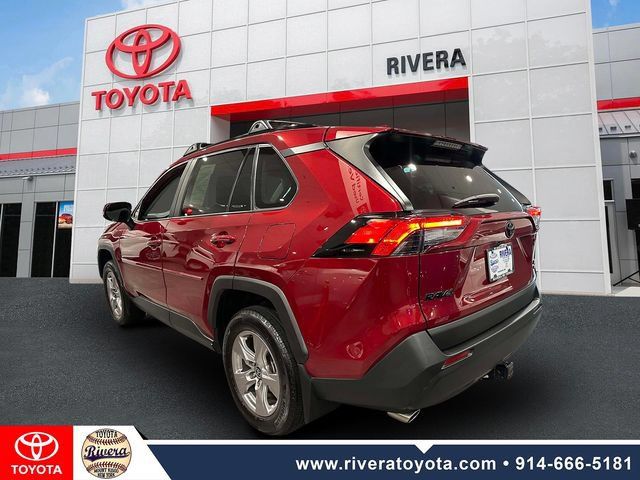 Used 2023 Toyota RAV4 XLE w/ Convenience Package AWD/4WD image 2