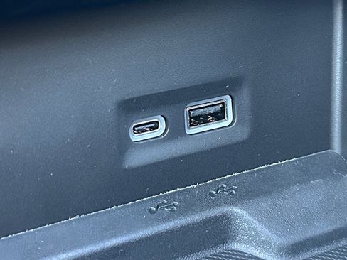 New 2026 GMC Yukon XL Elevation w/ Elevation Premium Package image 21